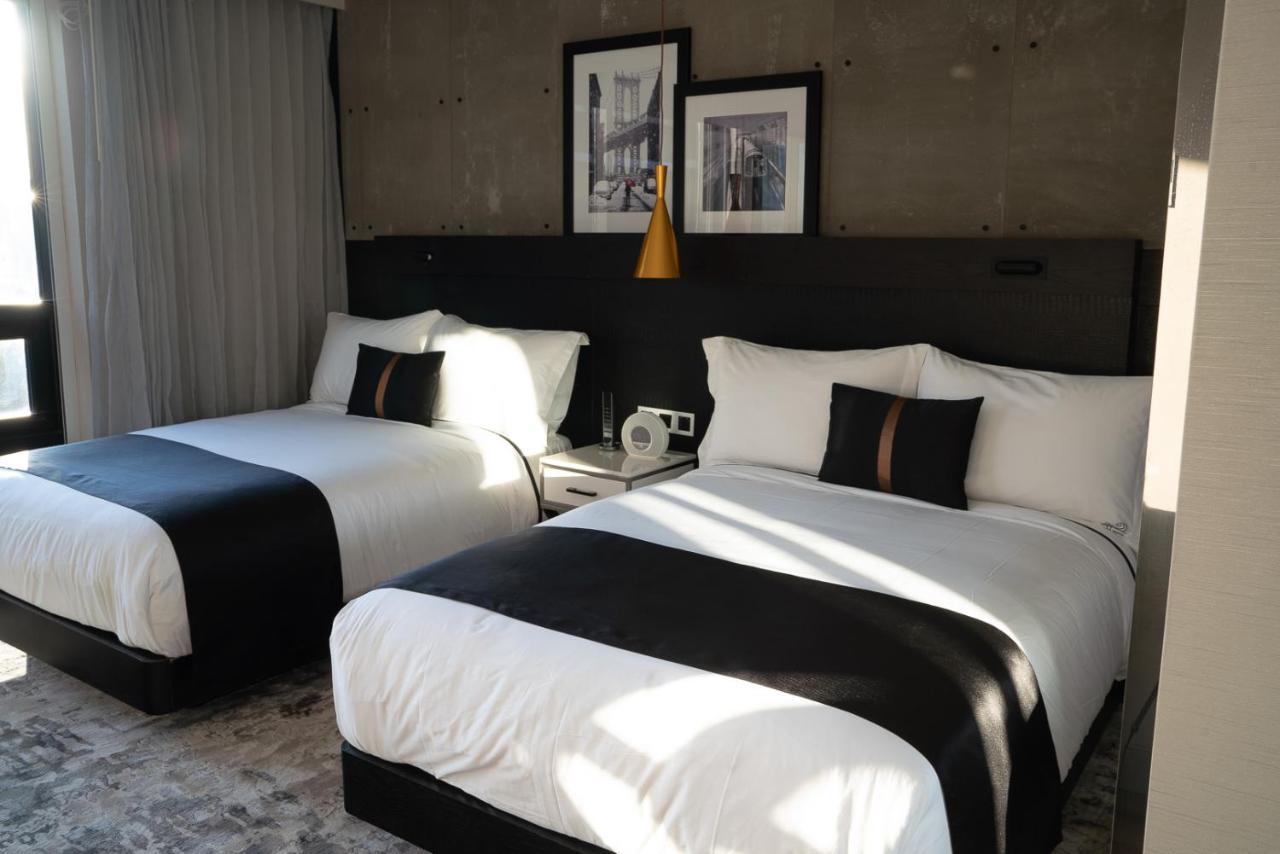42 Hotel Williamsburg New York City Exterior photo
