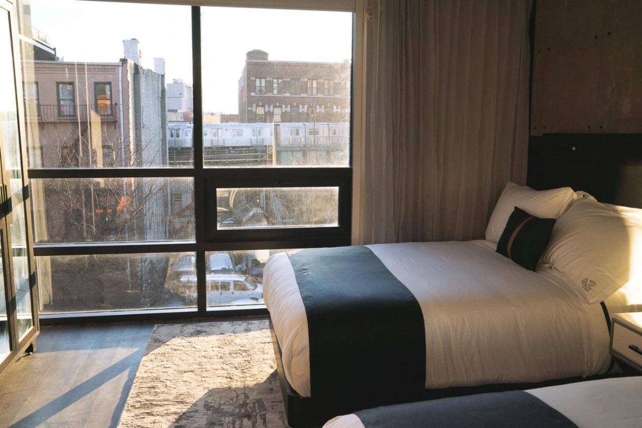 42 Hotel Williamsburg New York City Exterior photo