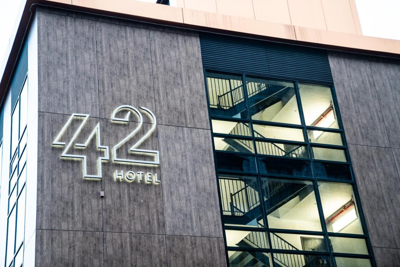 42 Hotel Williamsburg New York City Exterior photo